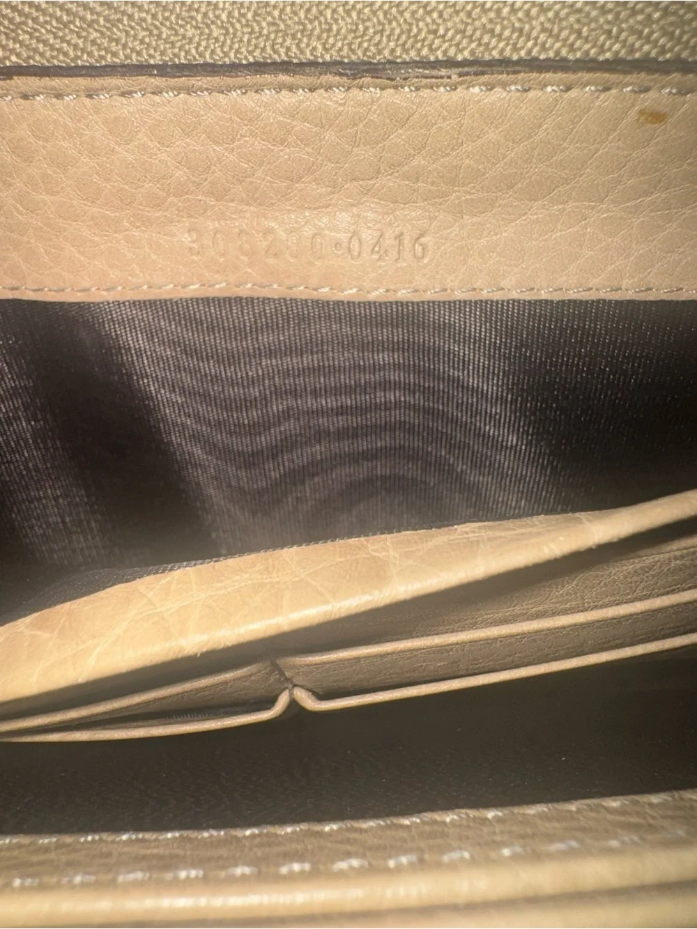 Gucci Soho Leather Zip long Wallet with Tassel and COA - Picture 5 of 7